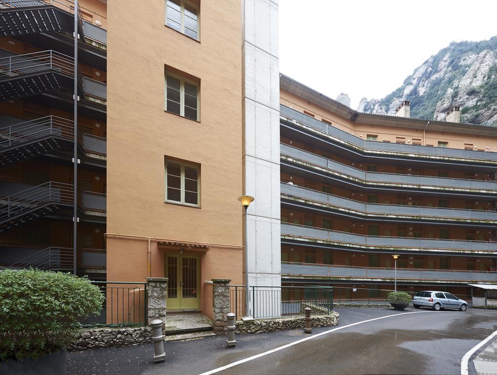 Apartamentos Montserrat Abat Marcet Dış mekan fotoğraf