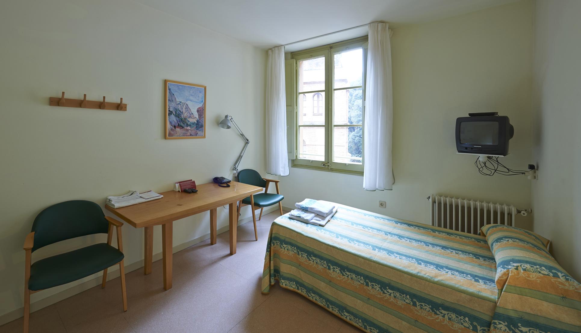 Apartamentos Montserrat Abat Marcet Dış mekan fotoğraf