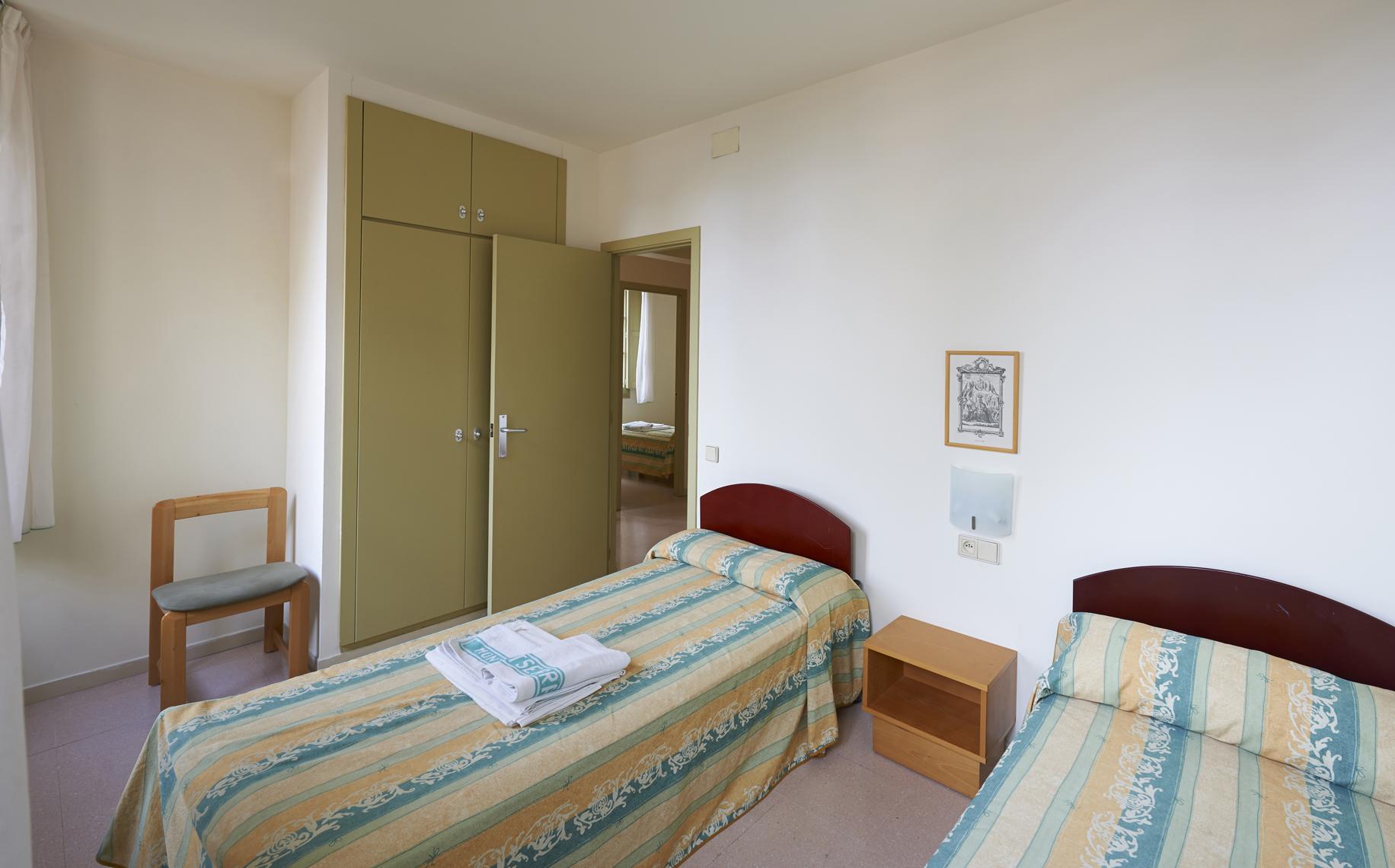 Apartamentos Montserrat Abat Marcet Dış mekan fotoğraf